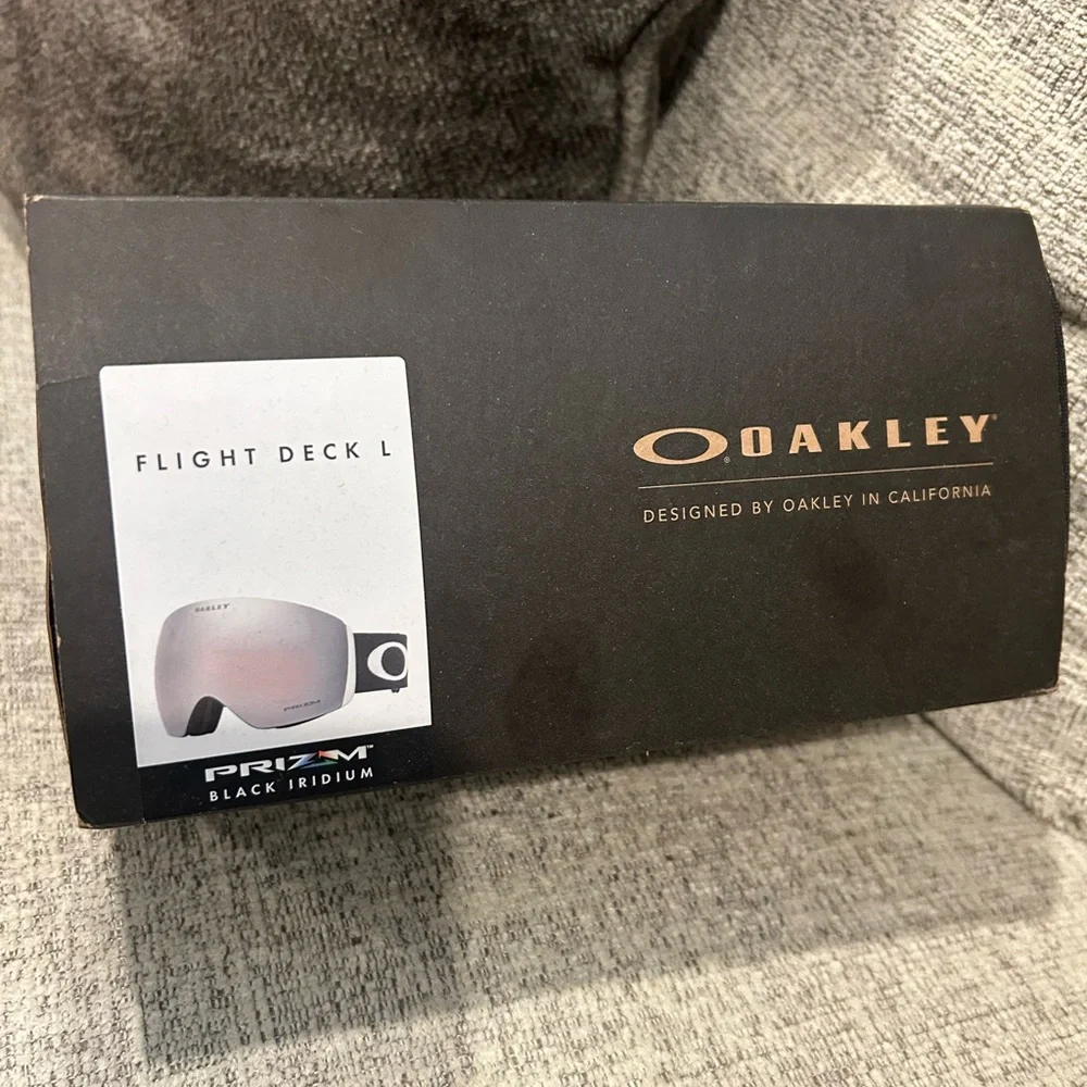 Oakley Silver Lens Goggles with Black Strap